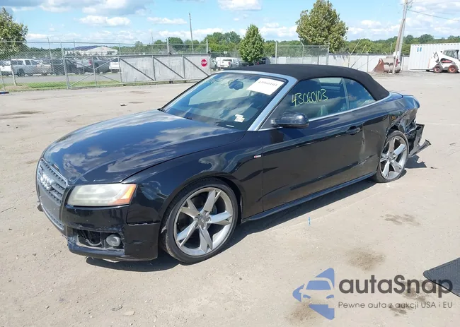 WAUWFAFH9CN008243: 43060103