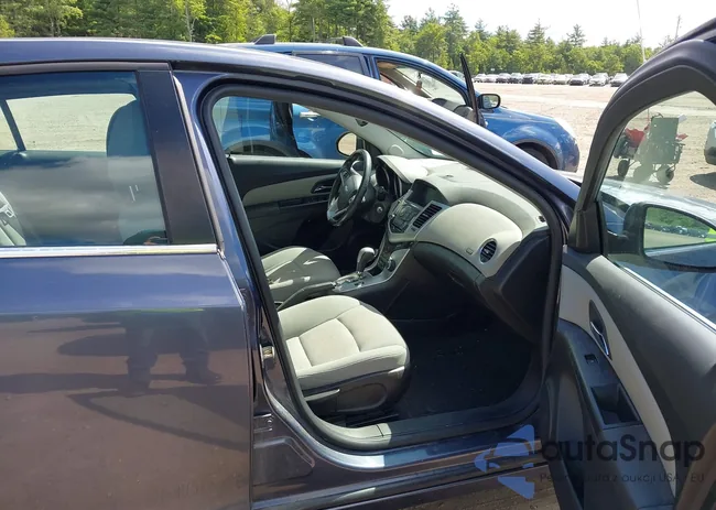 1G1PH5SBXD7218035: 43061188