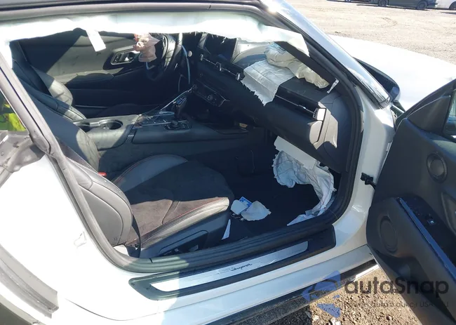 WZ1DB0G00RW066142: 43061199