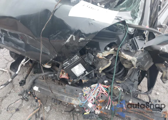 5NPDH4AE8GH768981: 43061237