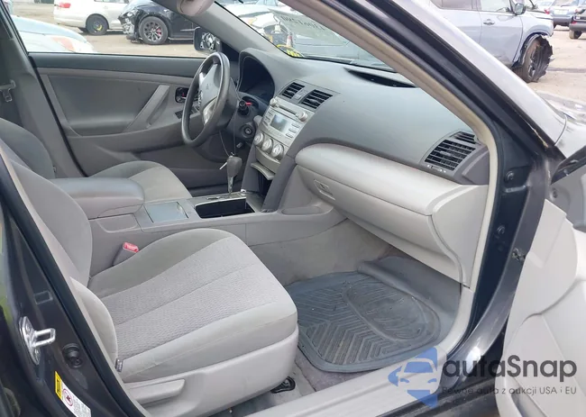 4T4BF3EK7BR145889: 43061290