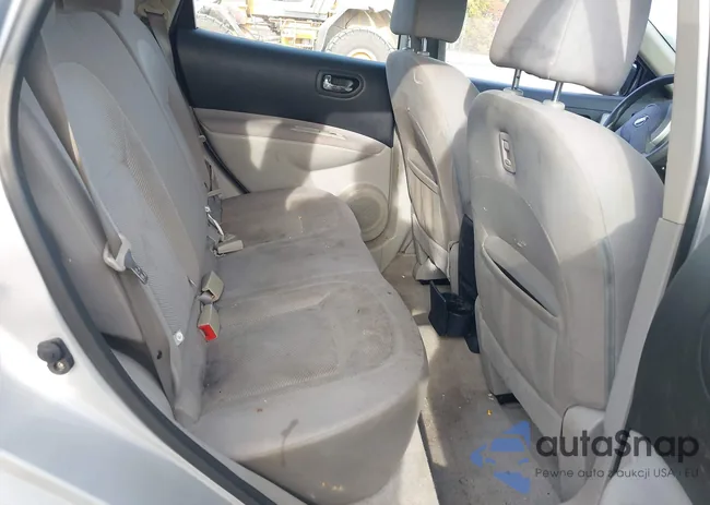 JN8AS5MT7EW601558: 43061374