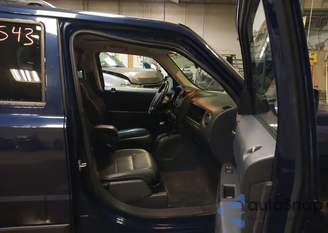 1C4NJRFB1FD385778: 43061543