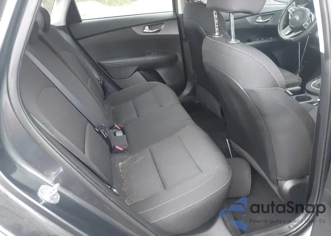 3KPF24AD3ME333495: 43061559