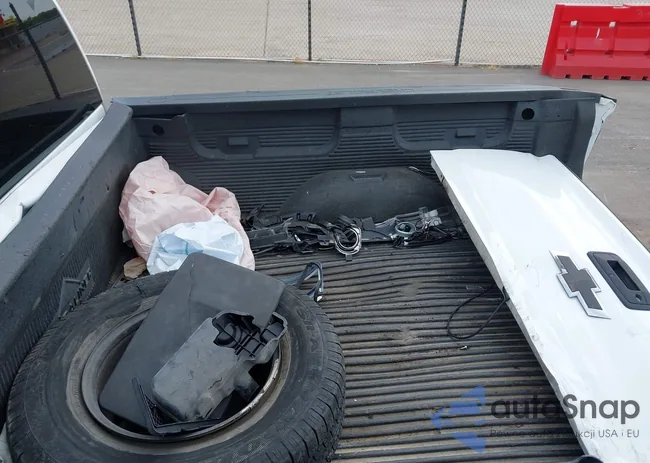 1GCNCPEH8FZ355555: 43061594