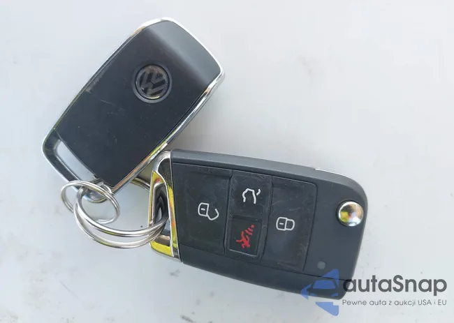 3VV3B7AX7MM103299: 43061643