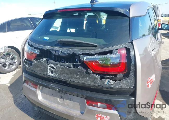 WBY1Z2C55EV284182: 43061659