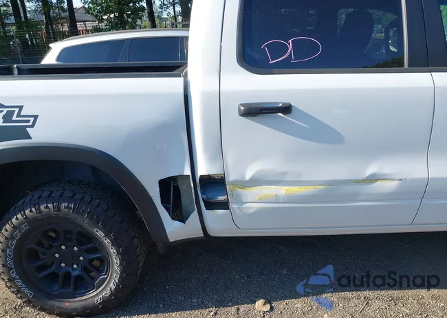 1C6SRFLP2SN581797: 43061676