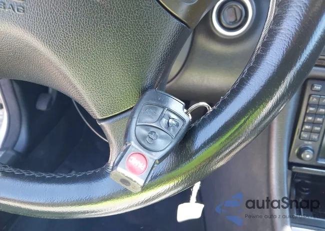 WDBLK70G22T098719: 43060911