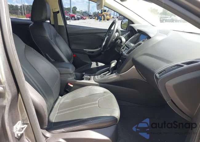 1FAHP3N28CL426960: 43061039