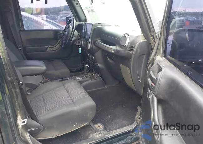 1C4HJWDG3CL222674: 43061068