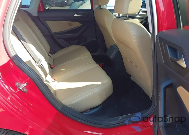 3VWCB7BU5KM142017: 43061091