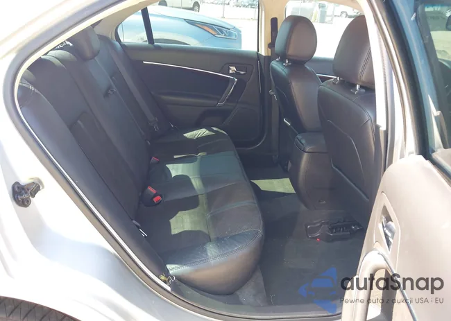 3LNHL2GC6CR815566: 43061100