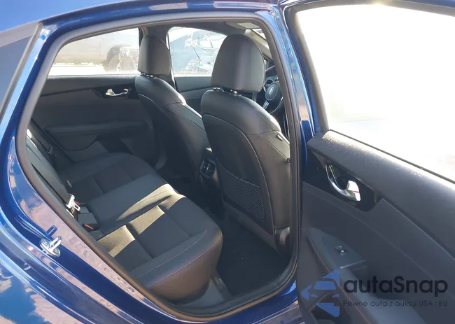 3KPF44AC8ME283484: 43062237