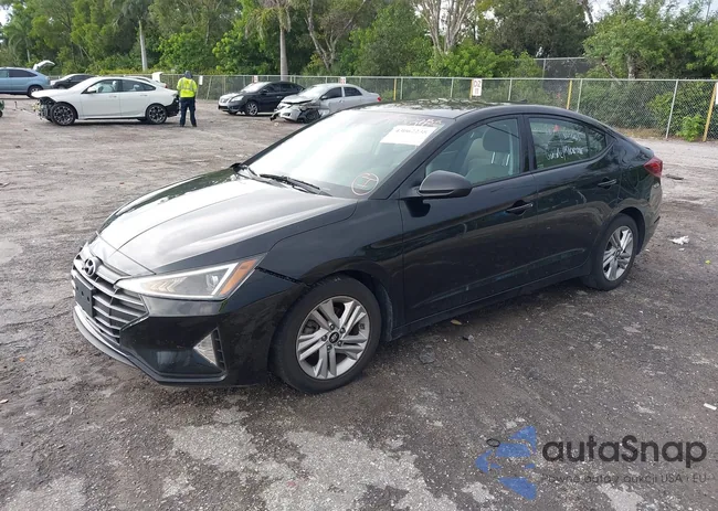 KMHD74LF2LU979078: 43062238