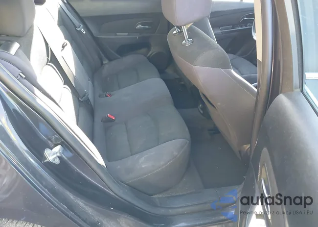 1G1PC5SB6E7237052: 43062285