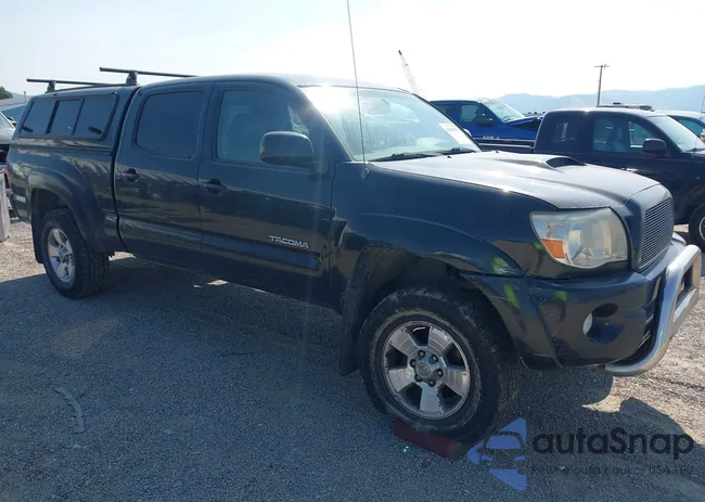 5TEMU52N28Z494904: 43062307