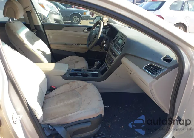 5NPE24AF2FH174528: 43062324