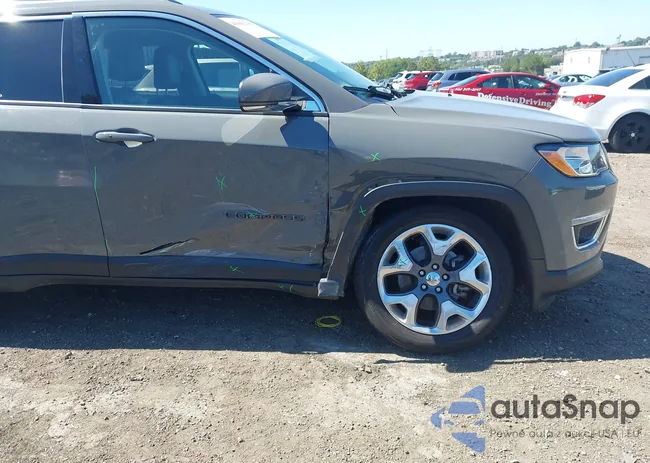 3C4NJDCB4LT111701: 43062383