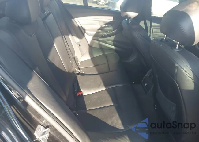 WBA3A9G54DNR97154: 43062401