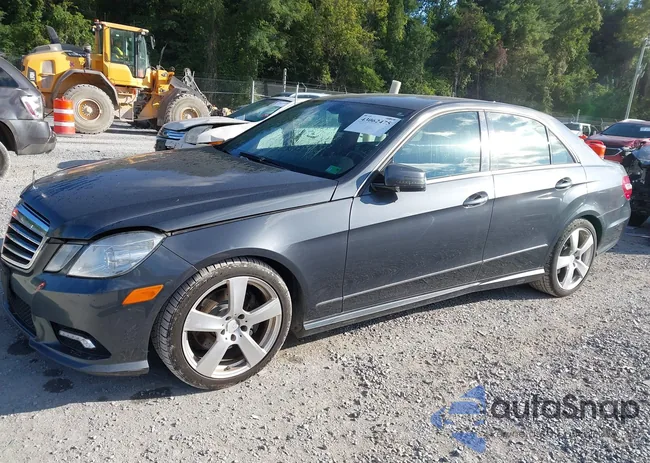 WDDHF8HB4BA421275: 43062475