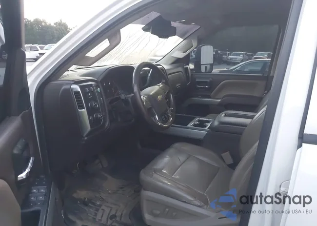 1GC1KWE89FF193044: 43062495