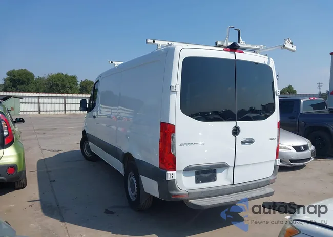 WD3PF0CD5KP037660: 43062566