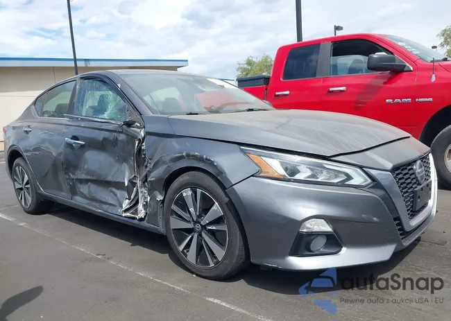 1N4BL4EV9KC216027: 43062572