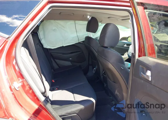 KM8J3CAL9KU930847: 43062751