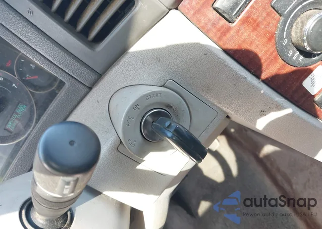 1J4HS58N55C731632: 43061933