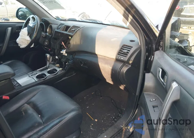 5TDBK3EH4CS101837: 43061938