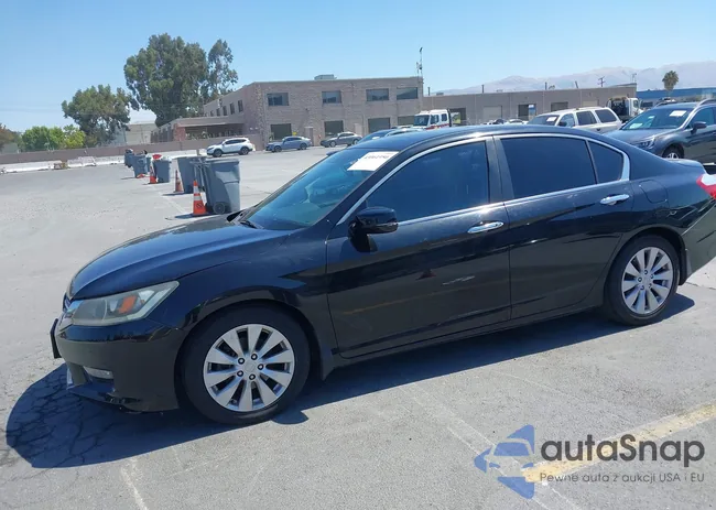 1HGCR2F85EA208826: 43061950