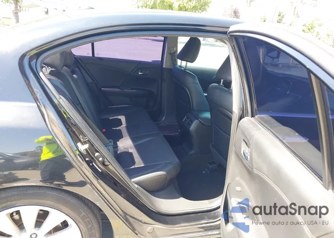 1HGCR2F85EA208826: 43061950