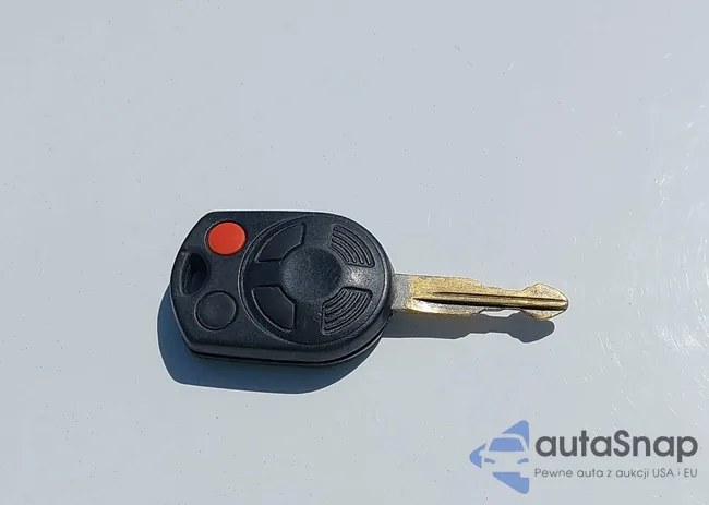 1FMCU03Z58KA52005: 43061993