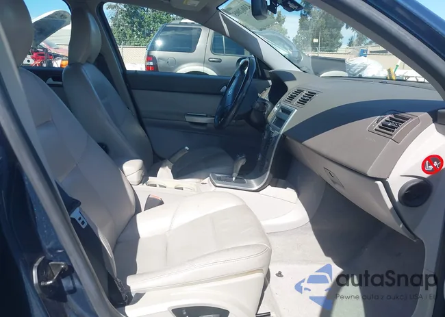 YV1MH682672276596: 43062005