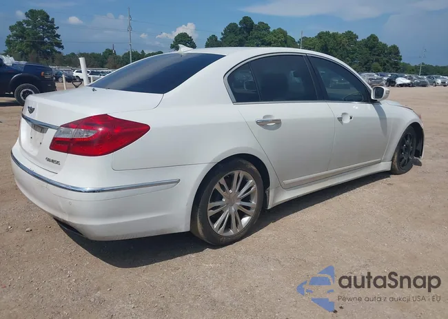 KMHGC4DD5DU242478: 43062142