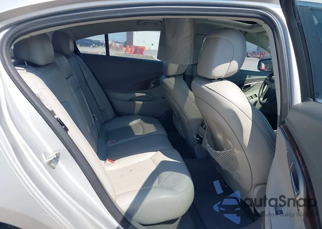 1G4GD5GG4AF169225: 43063242