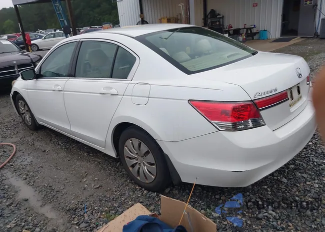 1HGCP2F37BA004485: 43063311