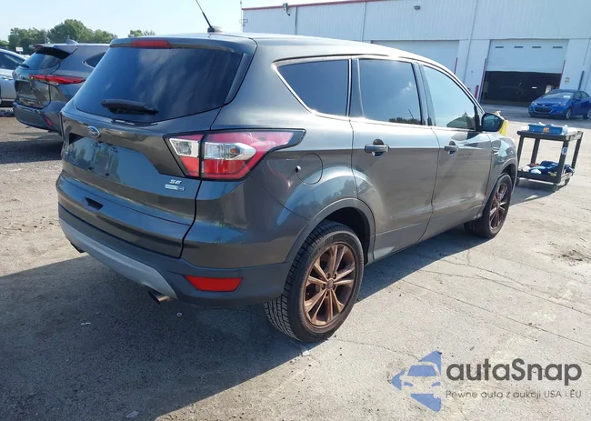 1FMCU9GDXHUE49247: 43063382