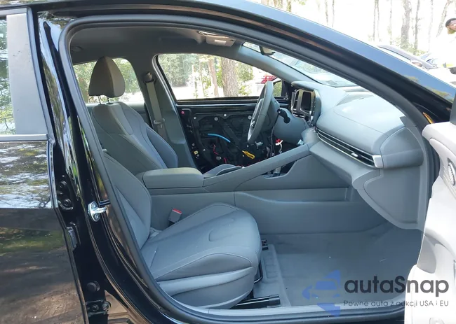 KMHLM4DG9SU973191: 43063521