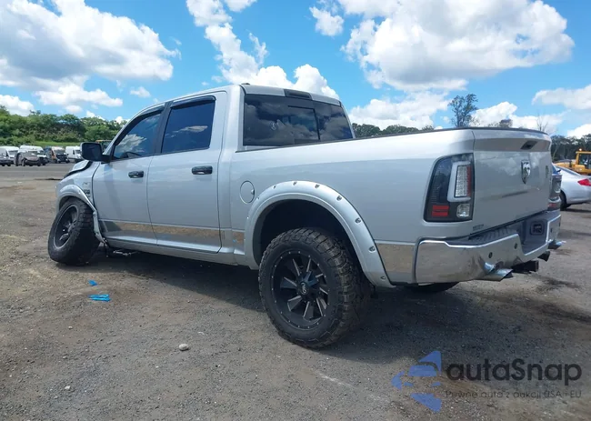 1C6RR7LTXDS632789: 43063575