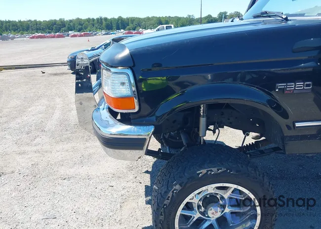 1FTHF36G1VEB58283: 43063736