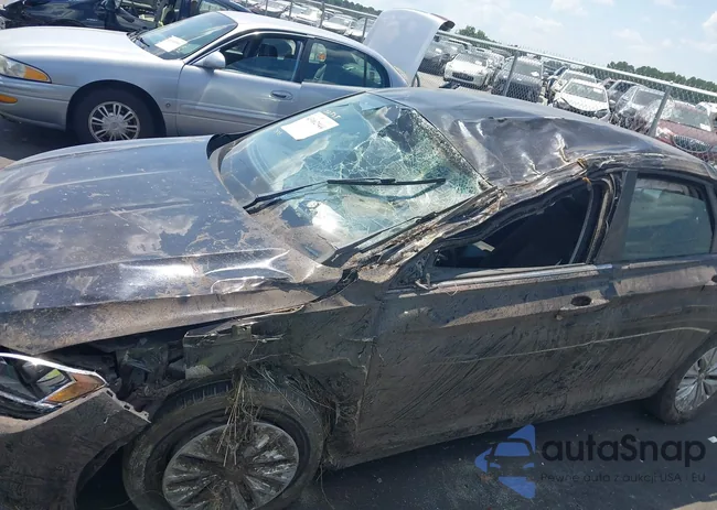 3VWC57BU9KM130220: 43062944