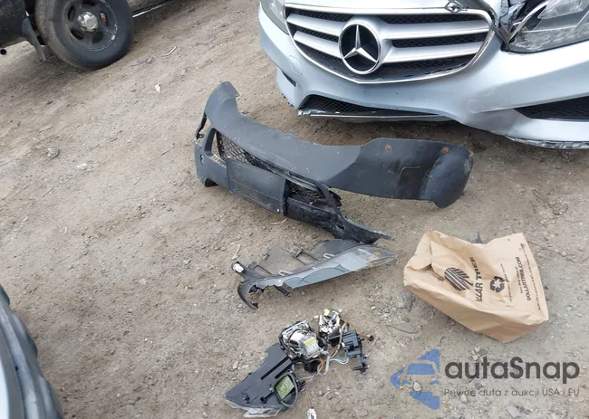 5UXFE43528L028577: 43063080