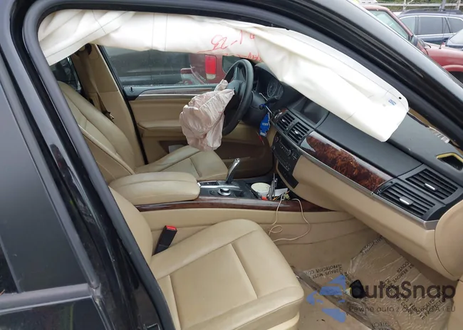 5UXFE43528L028577: 43063080