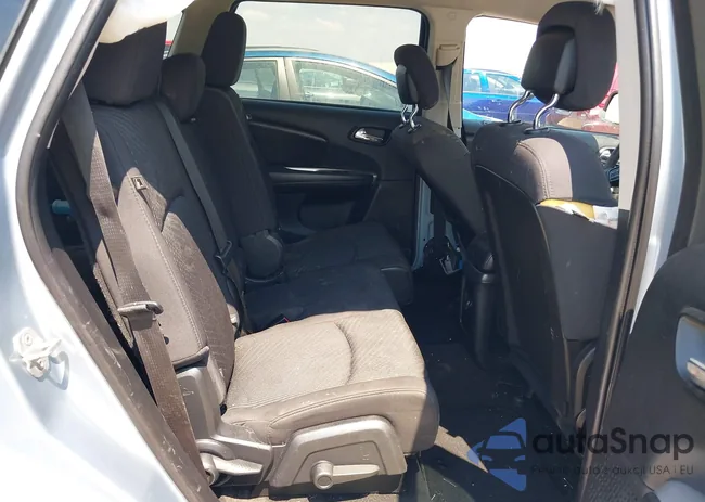 3C4PDCBG4DT541284: 43063088