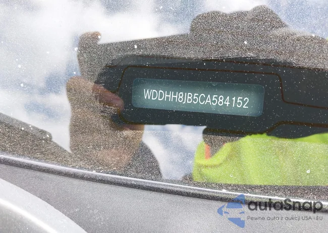 WDDHH8JB5CA584152: 43063108