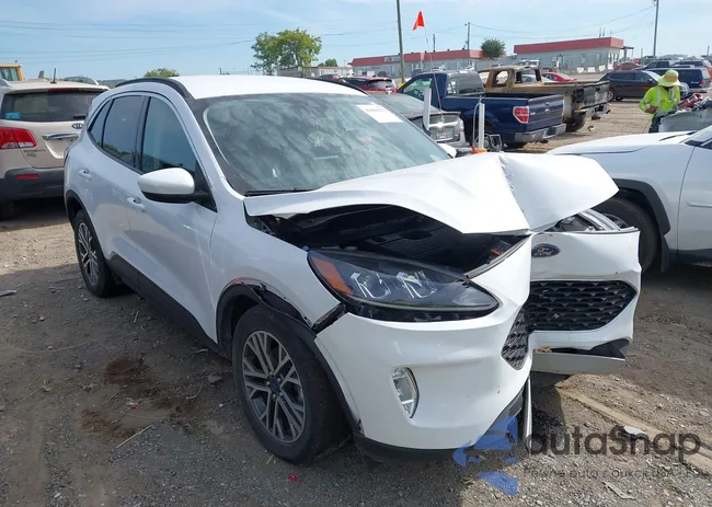 1FMCU9H96LUB82126: 43064353