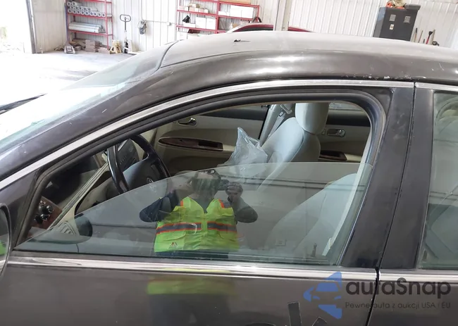 2G4WC582281301353: 43064372