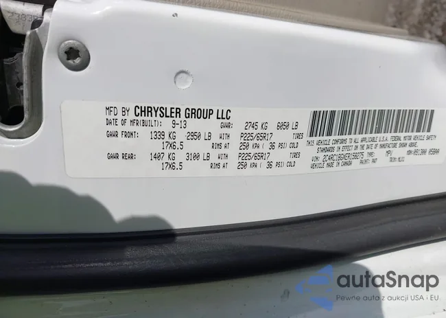 2C4RC1BGXER158275: 43064560